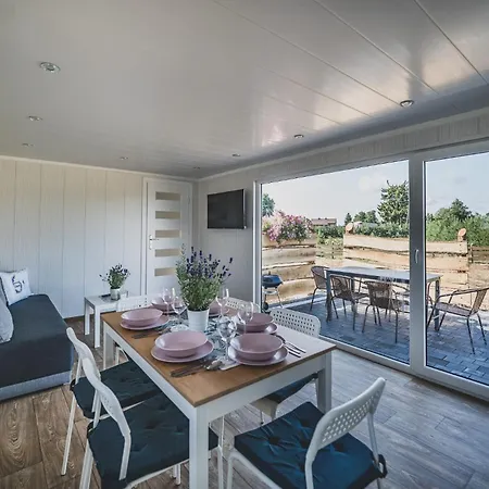 Lawendowy Zakatek Nr 1 Z Balia Villa Sominy